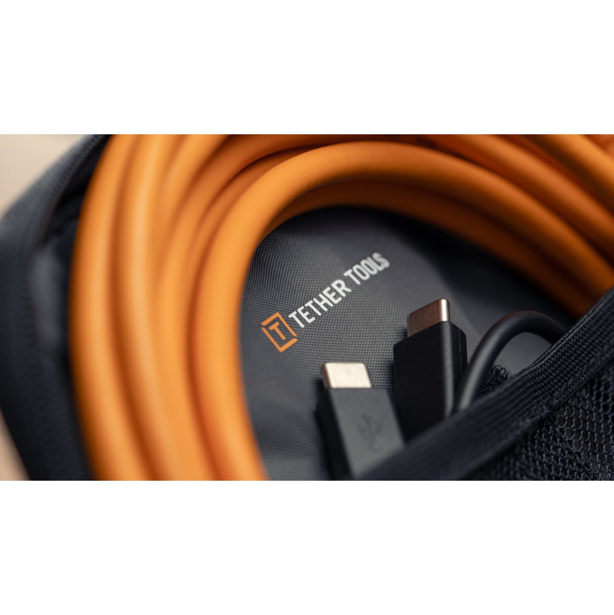 TetherTools Starter Tethering Kit w/ USB-C To USB-C 15' (4.6m) Straight - image 5 of 5