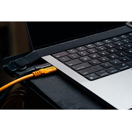 TetherTools TetherPro Optima 10G USB-C 31' (9.4m) Straight To Right H - image 4 of 4