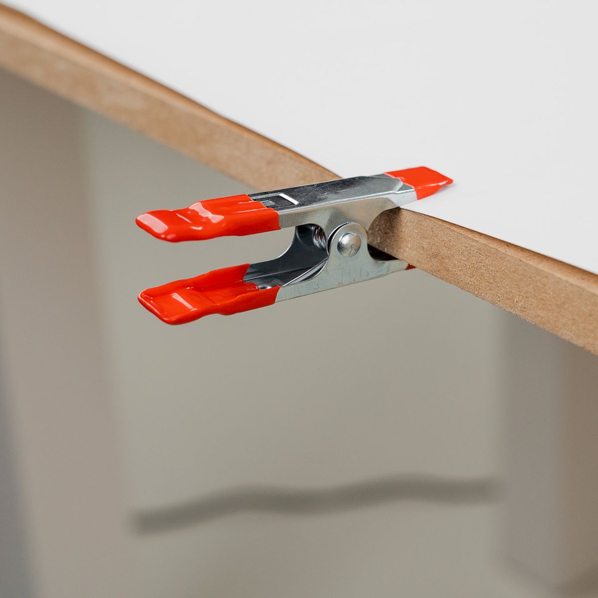 Caruba Metalen Multi-Veer Clamp 4 inch Red - image 2 of 3