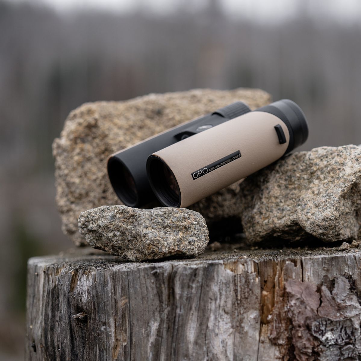 GPO Passion 8x42ED Sand