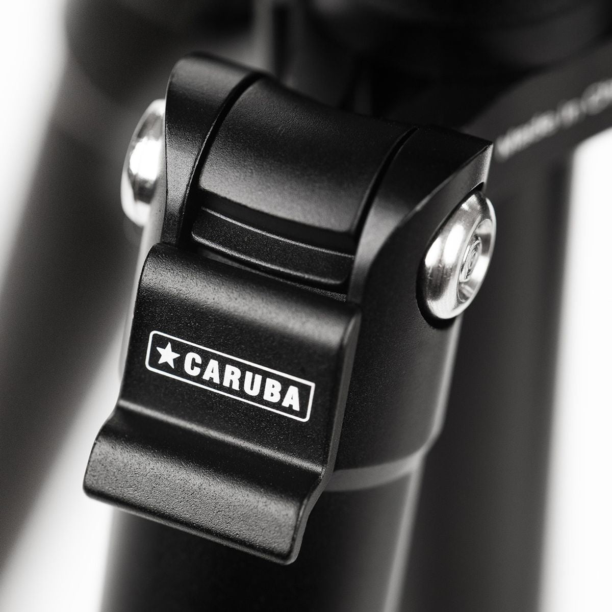 Caruba Travelstar 143 Camerastatief (Fullsize HQ)