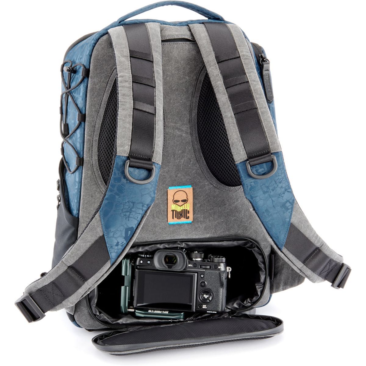 3 Legged Thing Toxic Valkyrie Camera Backpack M W/R Frog Pocket Sapphire - image 4 of 5