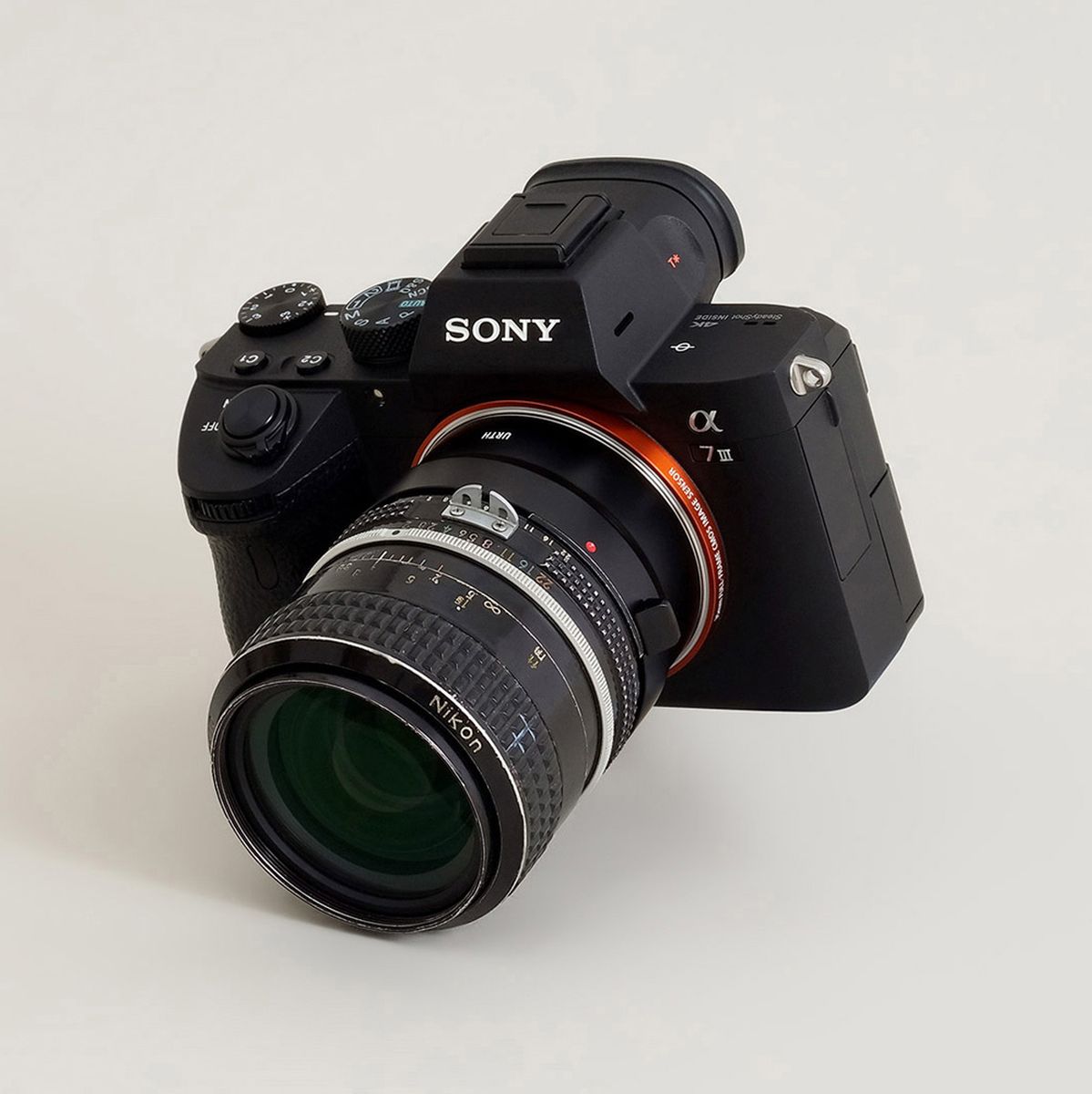 Urth Lens Mount Adapter: Compatible w/ Nikon F Lens To Sony