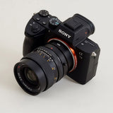 Urth Lens Mount Adapter Contax/Yashica (C/Y) Lens To Sony E Camera Body - image 4 of 5