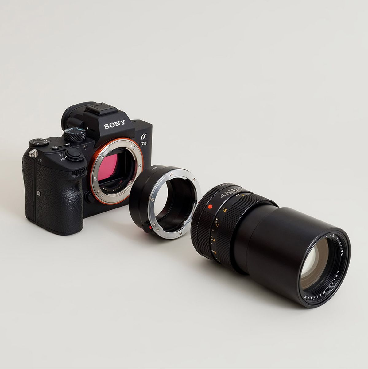 Urth Lens Mount Adapter: Compatible w/ Leica R Lens To Sony E Camera Body - image 3 of 5