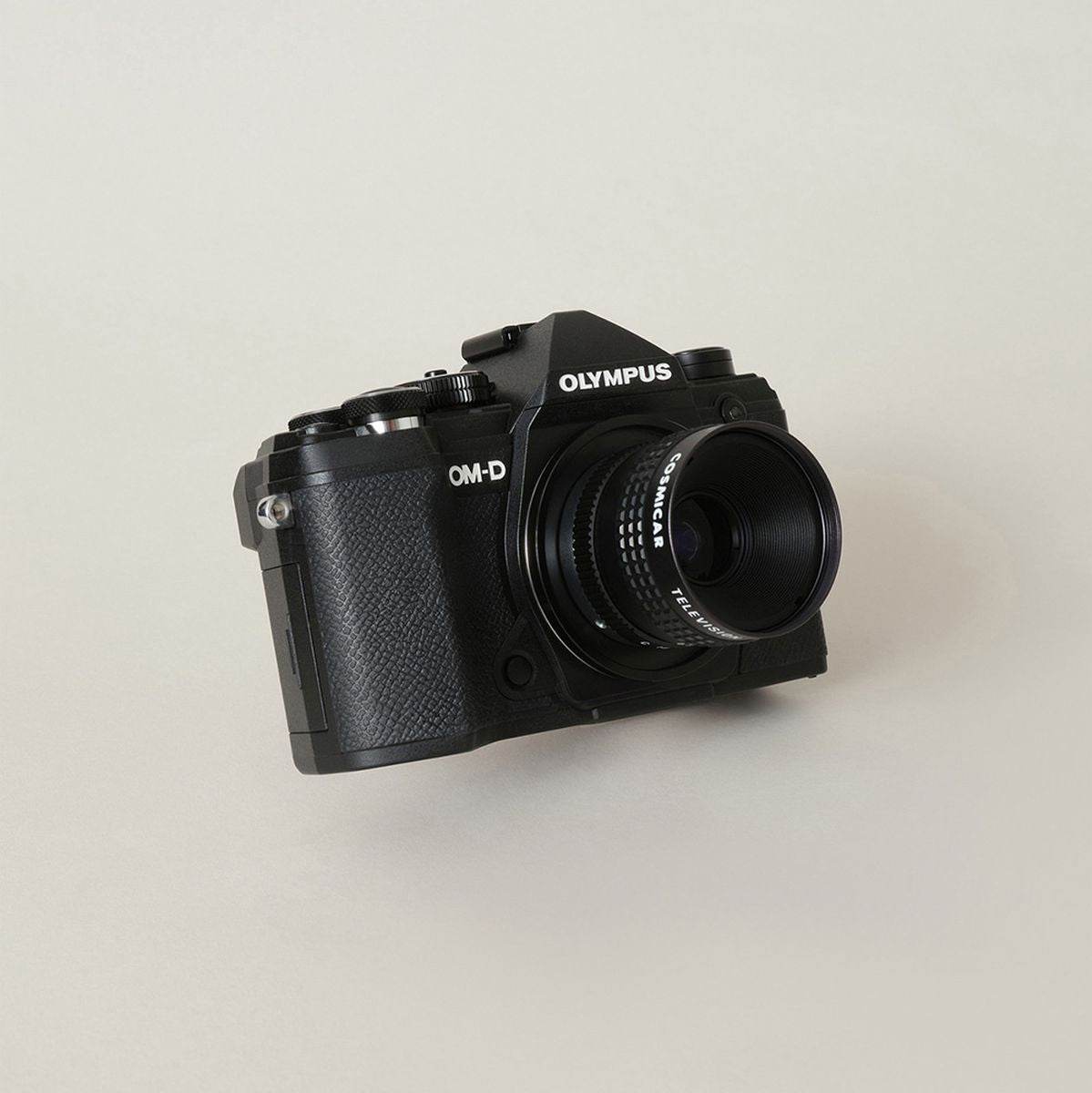 Urth Lens Mount Adapter C-Mount Lens To Micro Four Thirds (M4/3) Camera Body - image 3 of 5