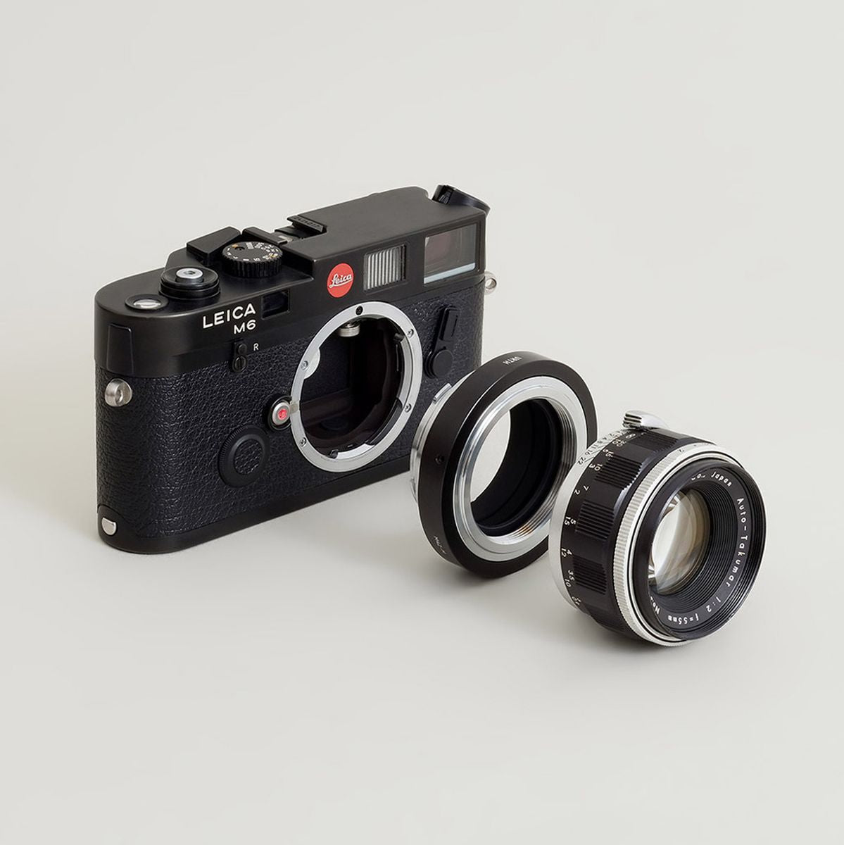 Urth Lens Mount Adapter: Compatible w/ M42 Lens To Leica M C