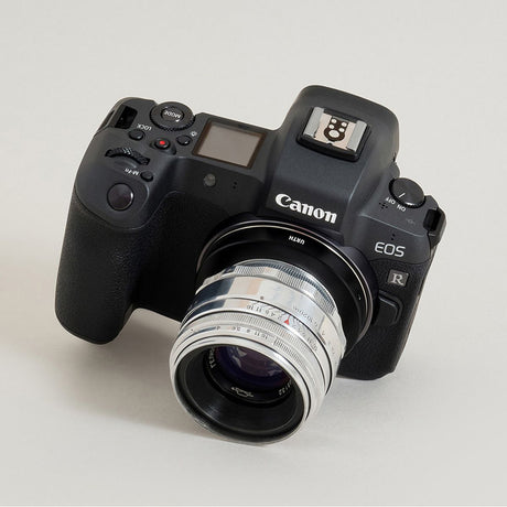 Urth Lens Mount Adapter: Compatible w/ M39 Lens To Canon RF Camera Body - image 4 of 5