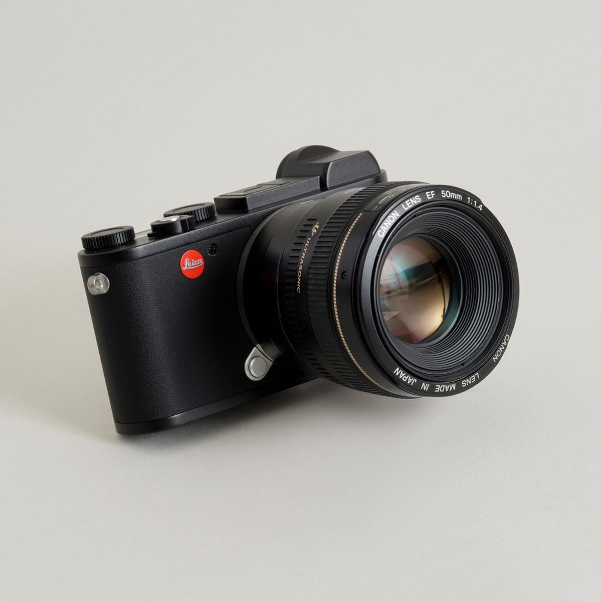 Urth Lens Mount Adapter Canon (EF / EF-S) Lens To Leica L Camera Body - image 4 of 5
