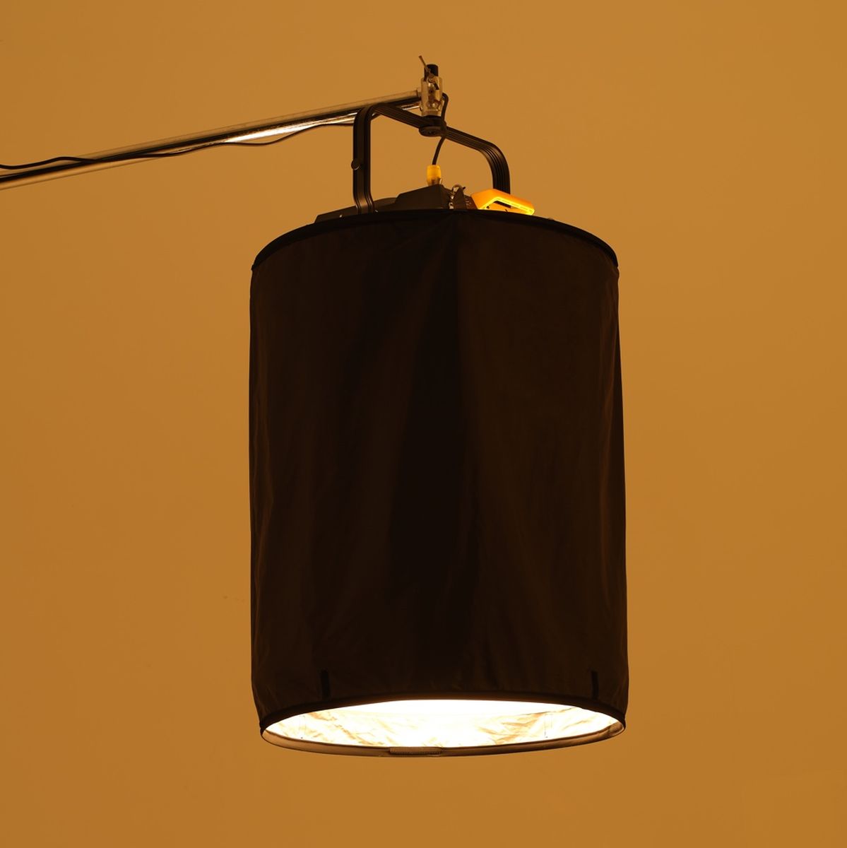 Godox P600BHSSS Black Opaque Skirt For P600BI Hard