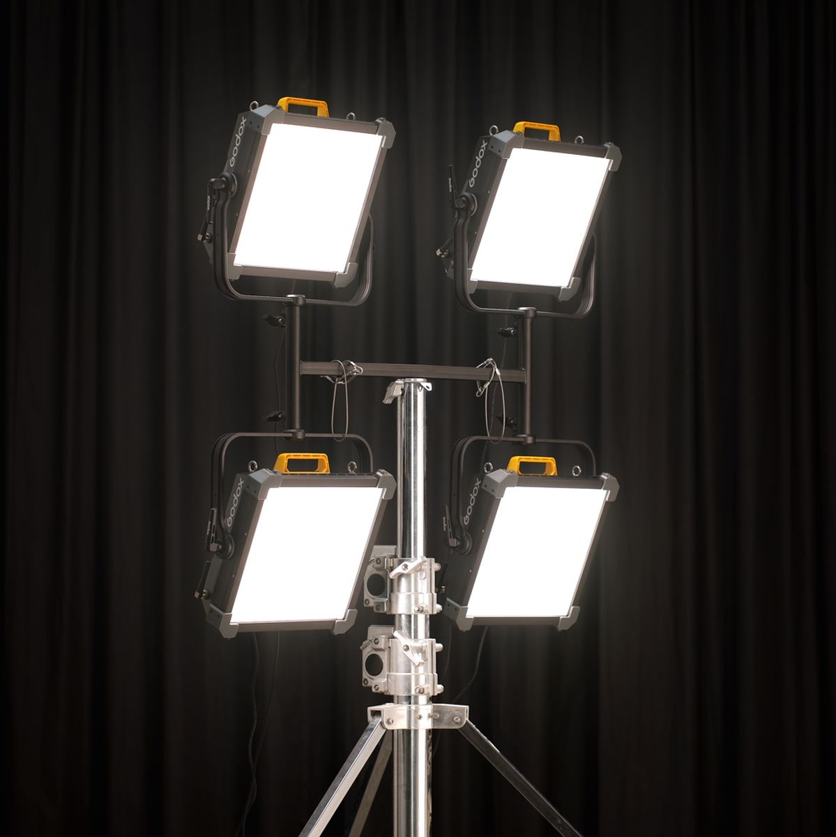 Godox HJ04 Bracket For Four Light P600BI Hard