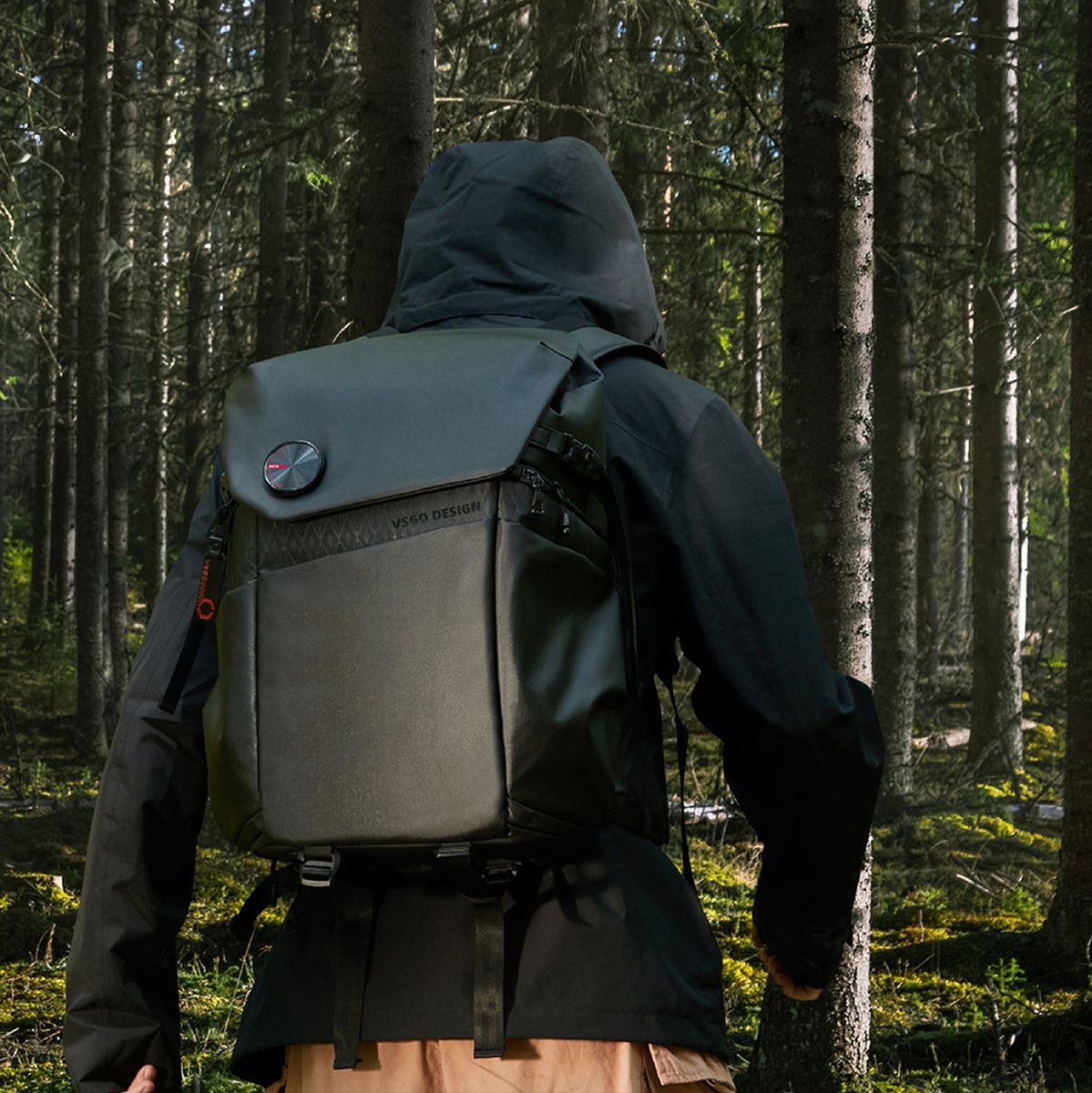 VSGO Black Snipe 16l Commuting Camera Backpack - image 2 of 3
