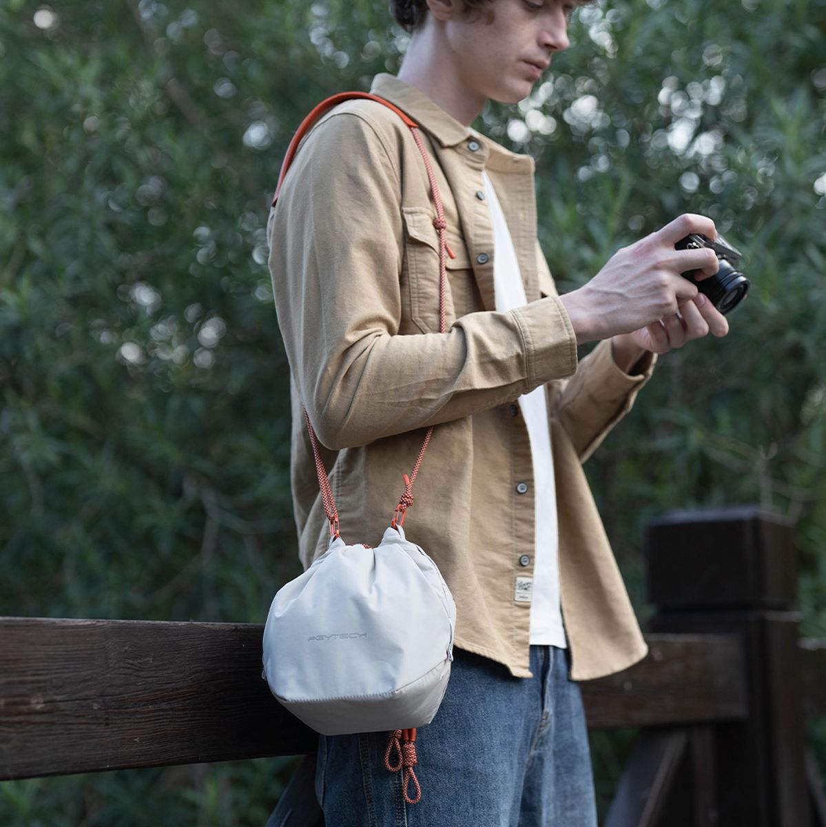 PGYTECH Onego Drawstring Bag (Ivory)