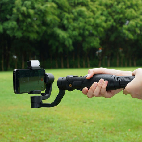 Hohem iSteady Mobile Plus Kit (Include Magnetic Fill Light) 2024 - image 2 of 5