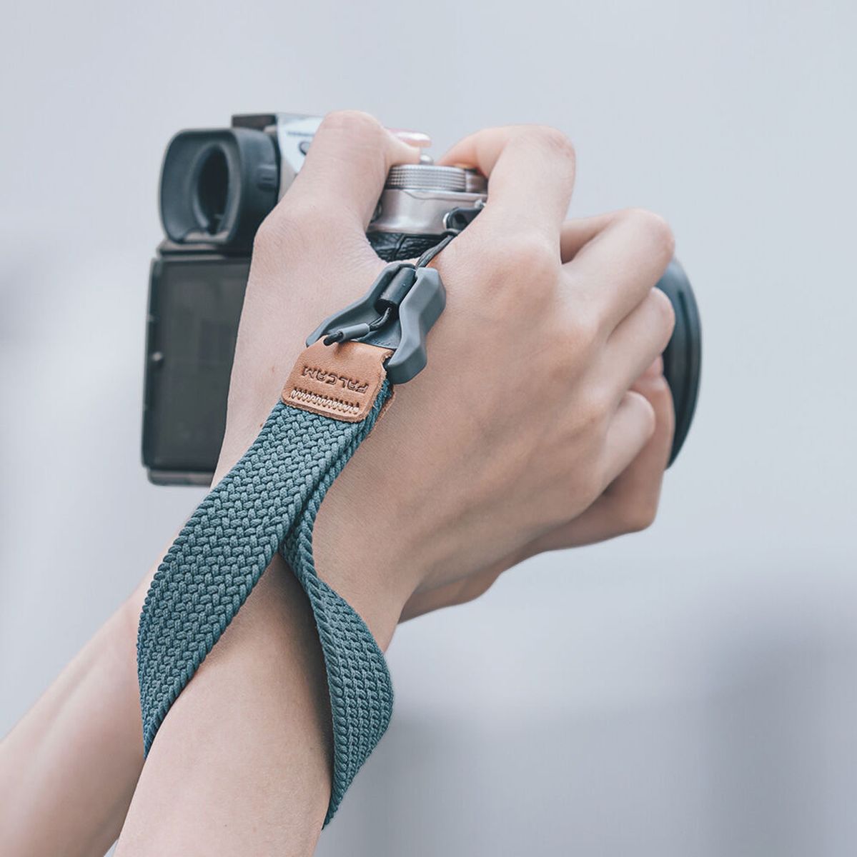 FALCAM Maglink Quick Magnetic Buckle Braided Wrist Strap (Blue) - image 3 of 5