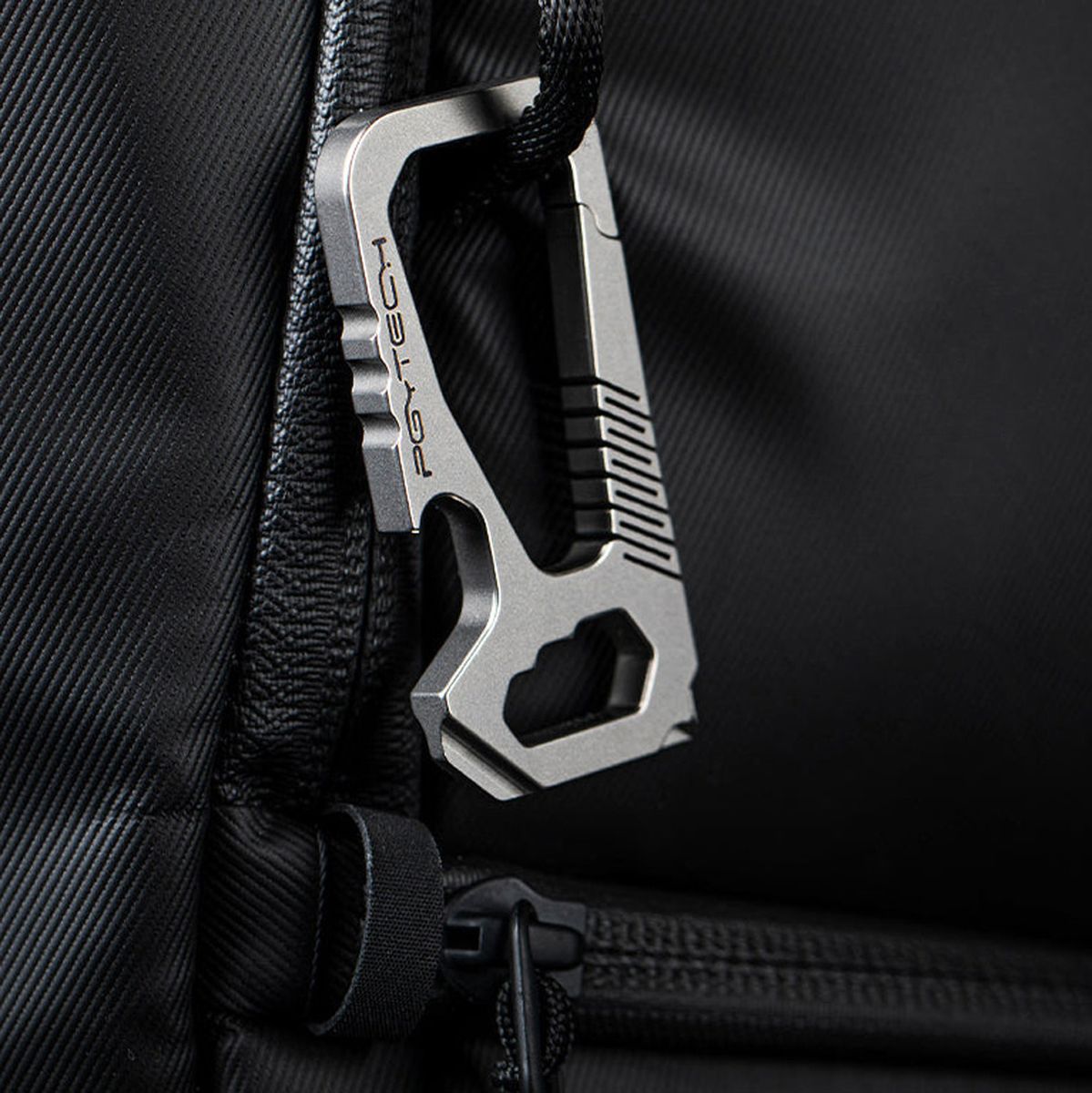 PGYTECH Edc Carabiner - image 4 of 5