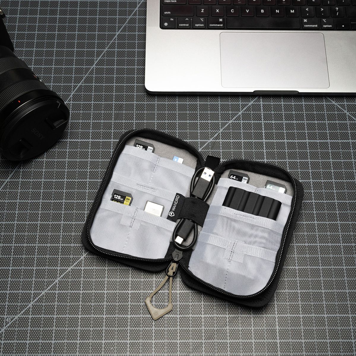 WANDRD Memory Card Case Yuma Tan