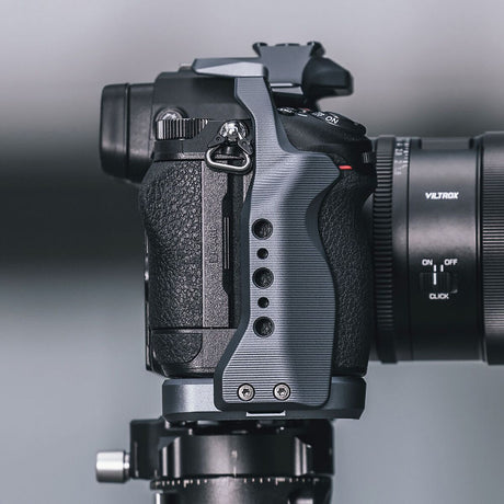 FALCAM F22&F38&F50 Quick Release Camera Cage (For Z6III) - image 4 of 5