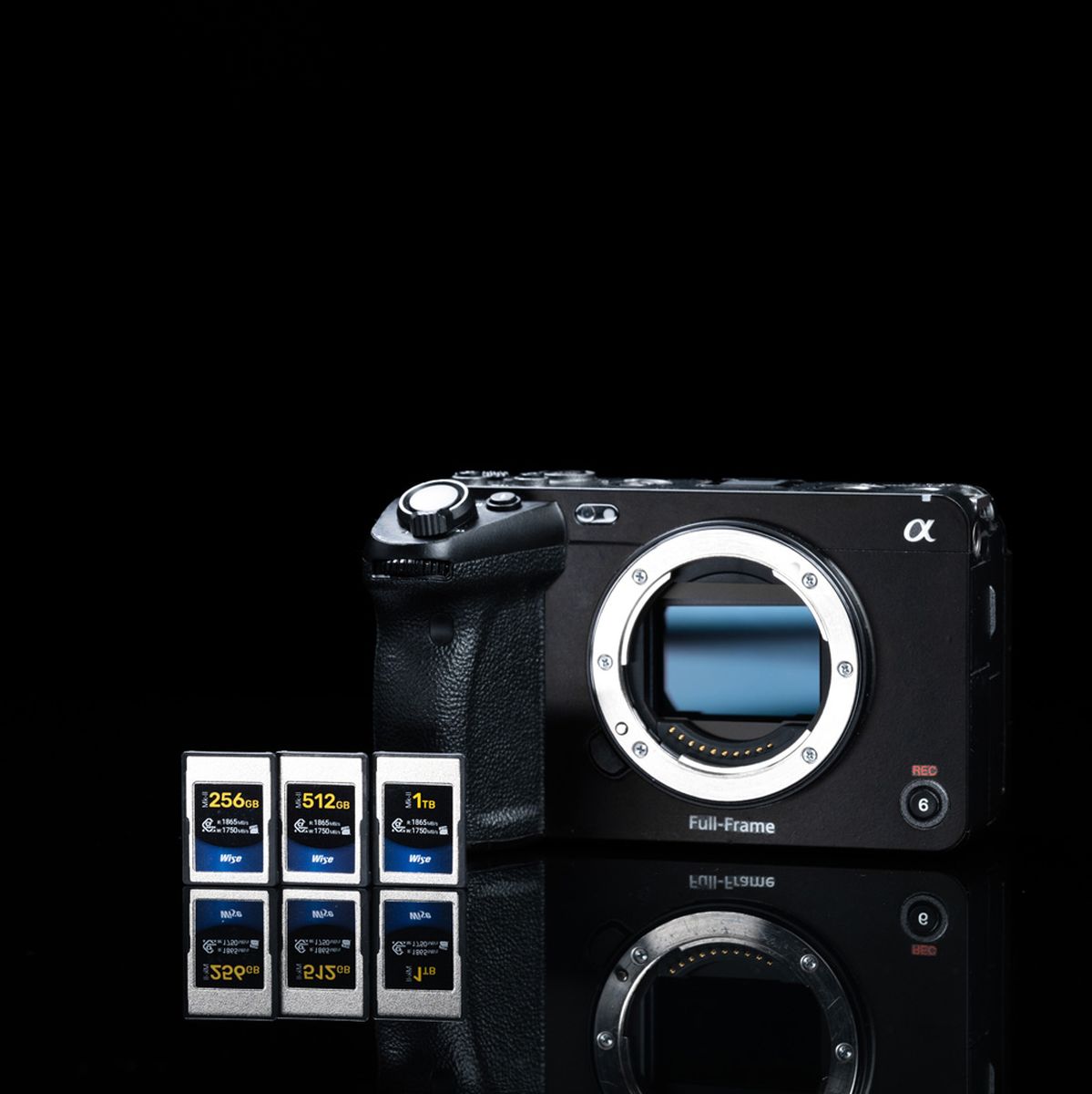 Wise 256GB CFexpress 4.0 Type A MK II Memory Card 1750 MB/s - image 2 of 5