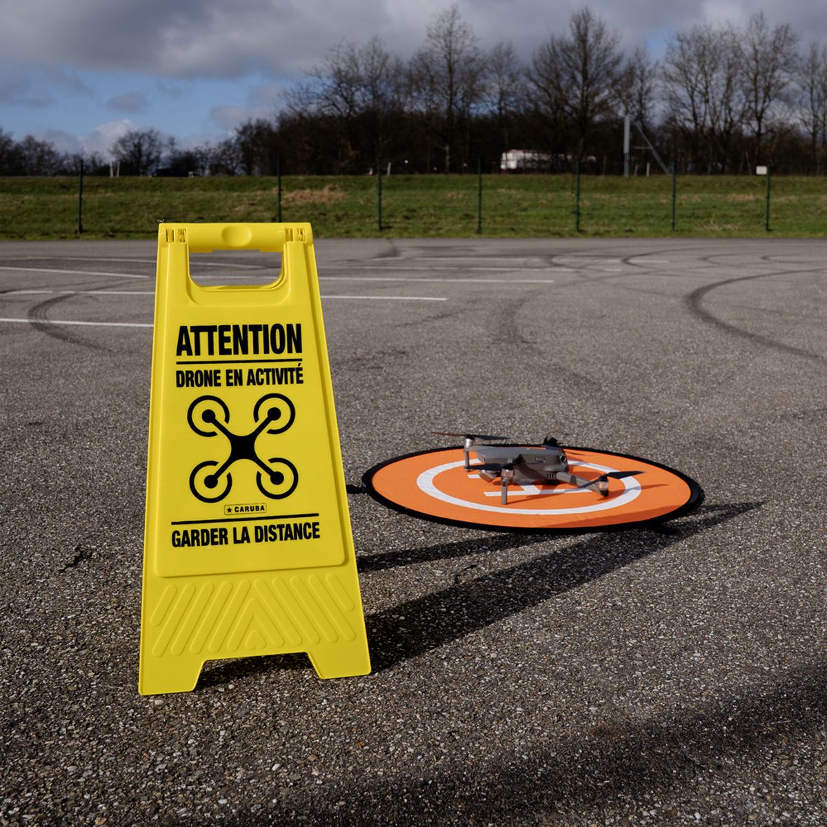 Caruba Drone Waarschuwingsbord Frans - image 3 of 5