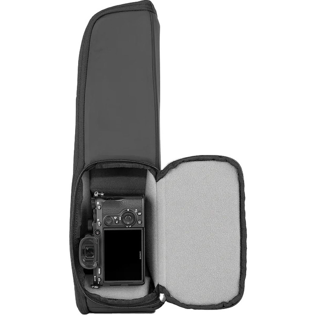 WANDRD Pro + Camera Cube V2