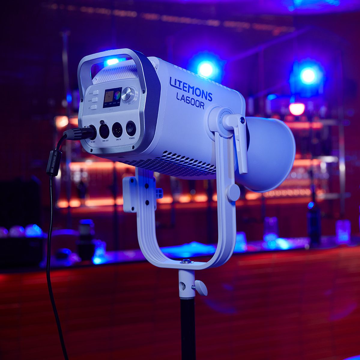 Godox Litemons LA600BI Bi Colour LED Video Light w/ Carry Bag (White) - image 4 of 5