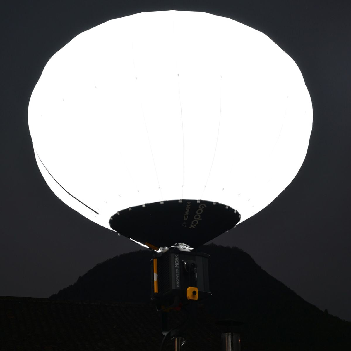 Godox GL7 2.1m Lantern Softbox - image 2 of 2