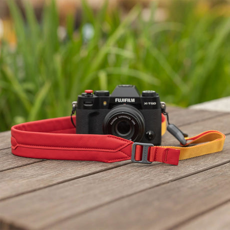 FALCAM Maglink Quick Magnetic Buckle Shoulder Strap Classic V2 (Red) - image 2 of 5