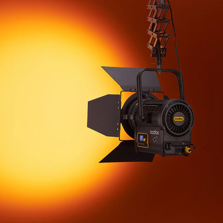 Godox F7 300R KIT1 Full Colour LED Fresnel Light - image 2 of 5