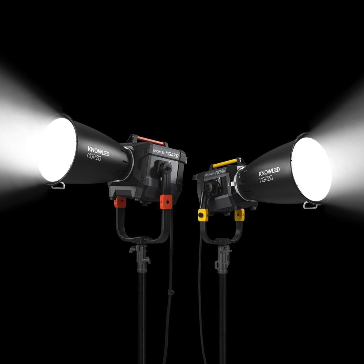 Godox MG4KR Knowled Bi Colour Light 2000W - image 3 of 5