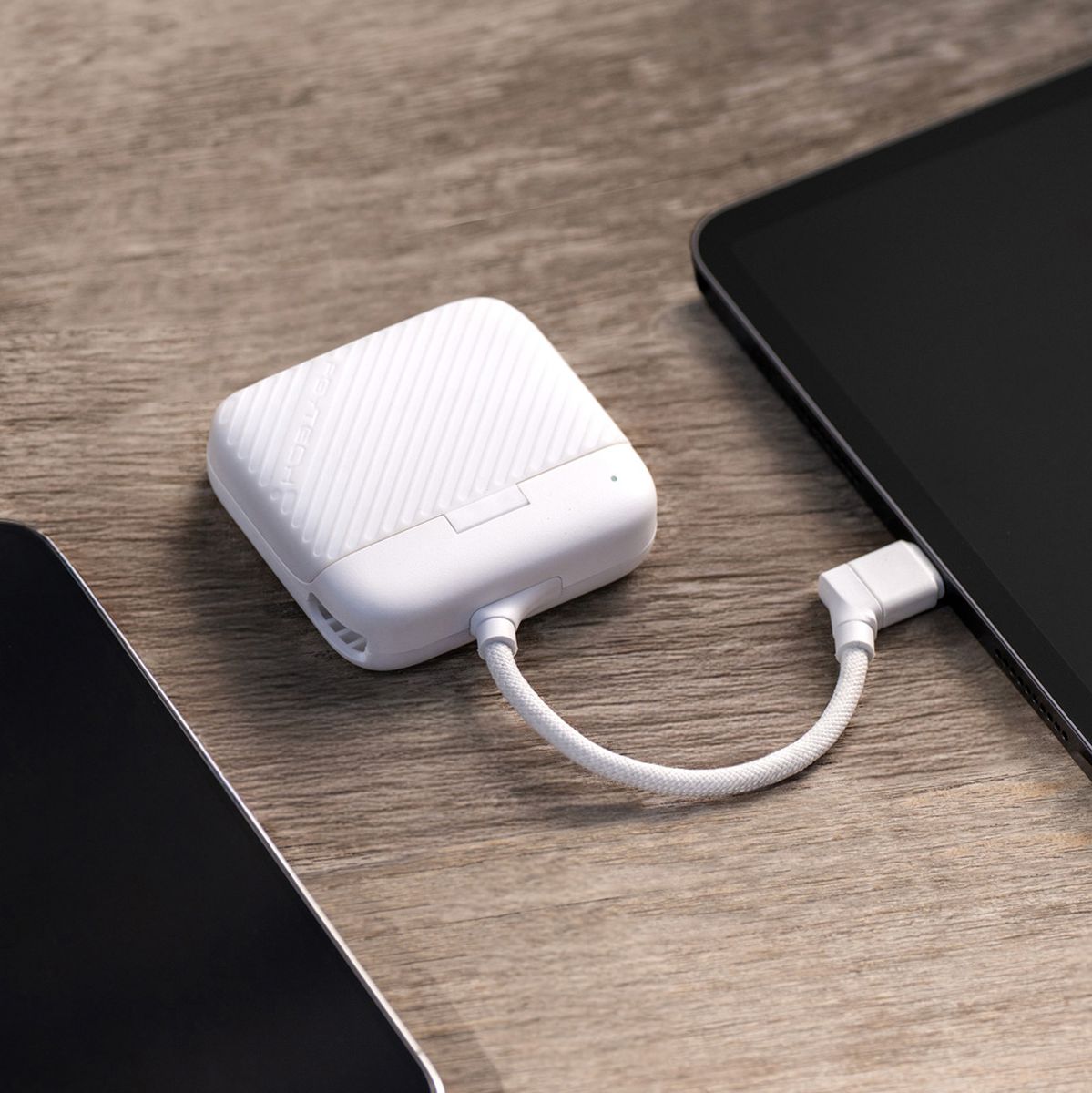 PGYTECH Createmate High Speed Mini Card Reader Case (Ivory White)