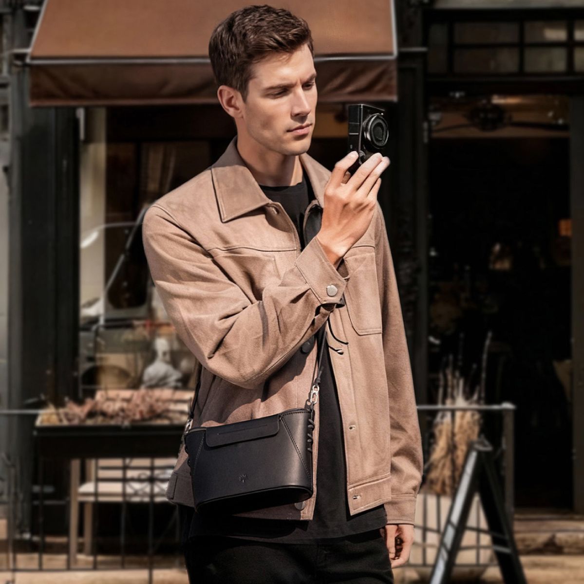 PGYTECH Onego Classic Crossbody Mobile Bag (Elegant Black)