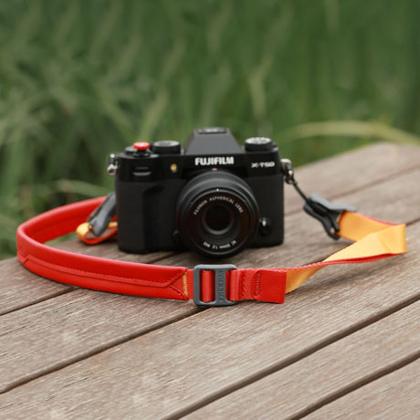 FALCAM Maglink Quick Magnetic Buckle Shoulder Strap Lite V2 (Red) - image 2 of 5