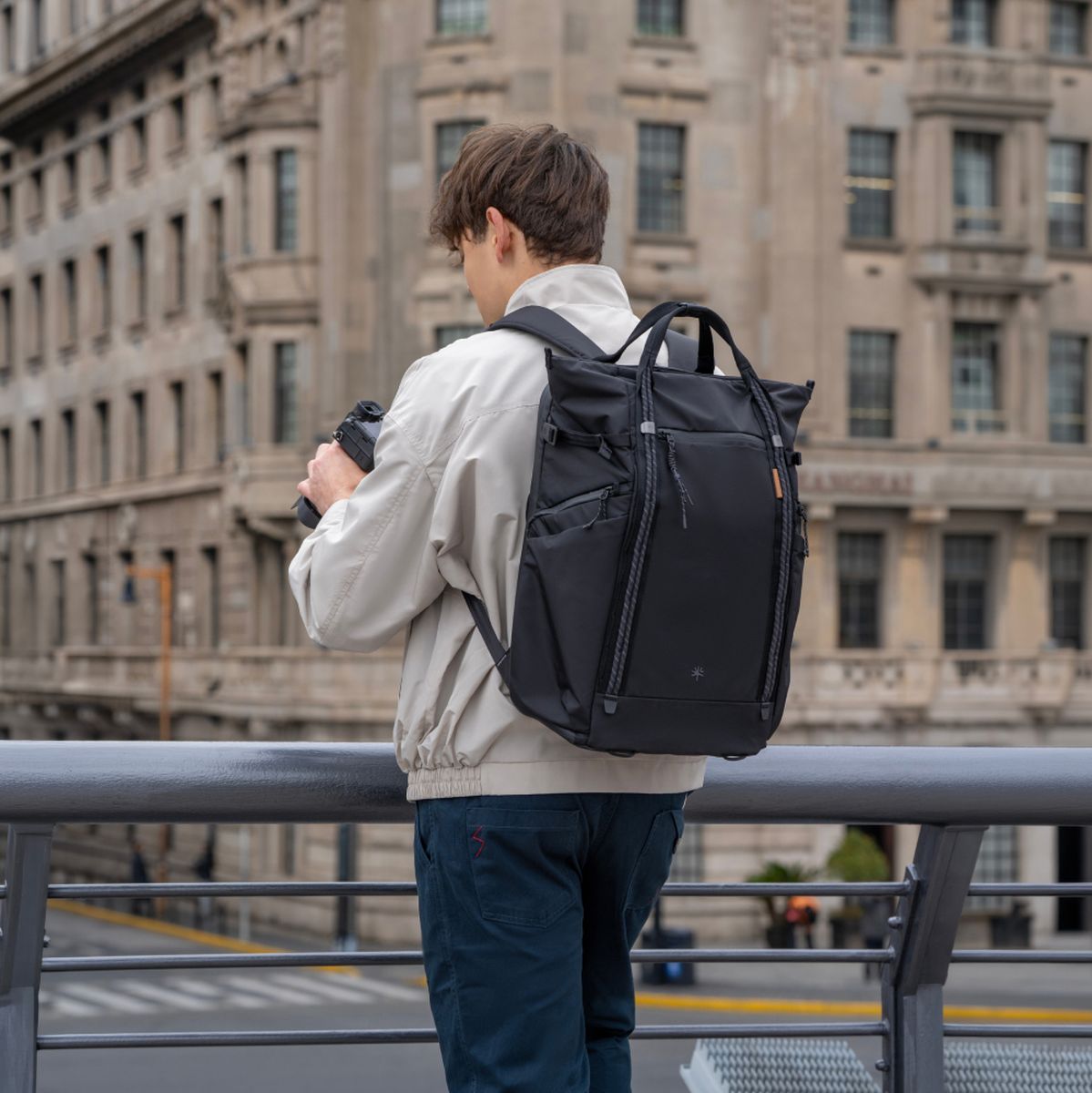 PGYTECH Onego Roamer Tote Backpack 25l (Matte Black) - image 3 of 5