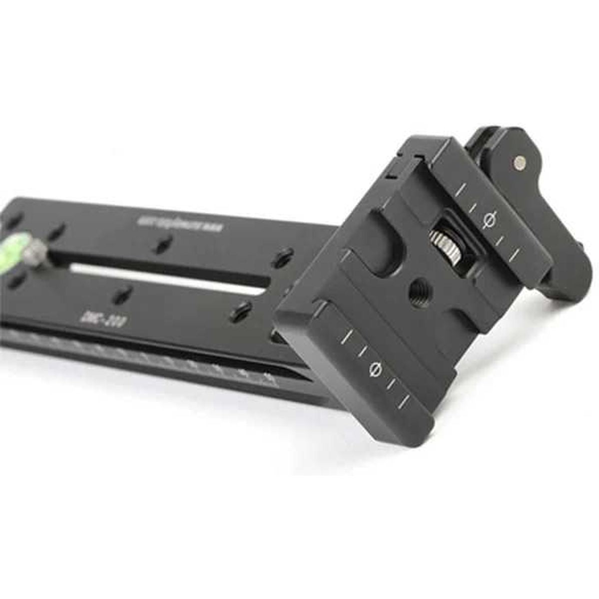 Sunwayfoto DMC-200L - Vertical Rail w/ Lever Release Clamp - image 5 of 5