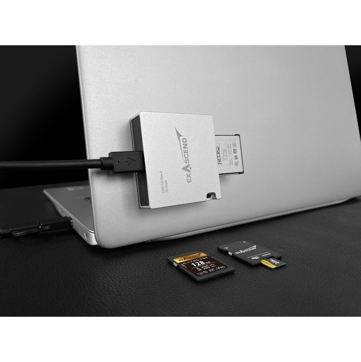 Exascend 10GBPS CFexpress Typeb +sdexpress Card Reader - image 2 of 5