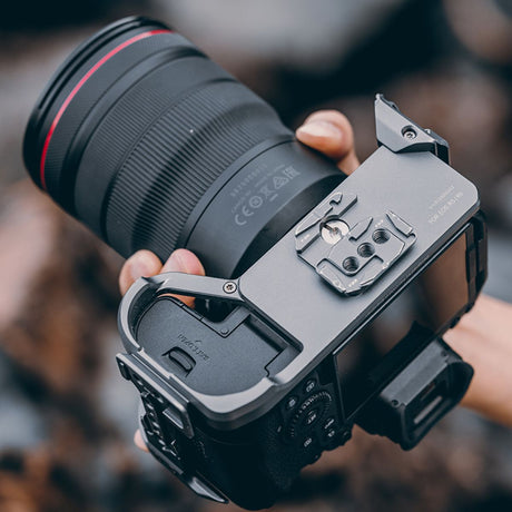 FALCAM F22/F38 Quick Release Cage For Canon EOS R5/R6 - image 3 of 5