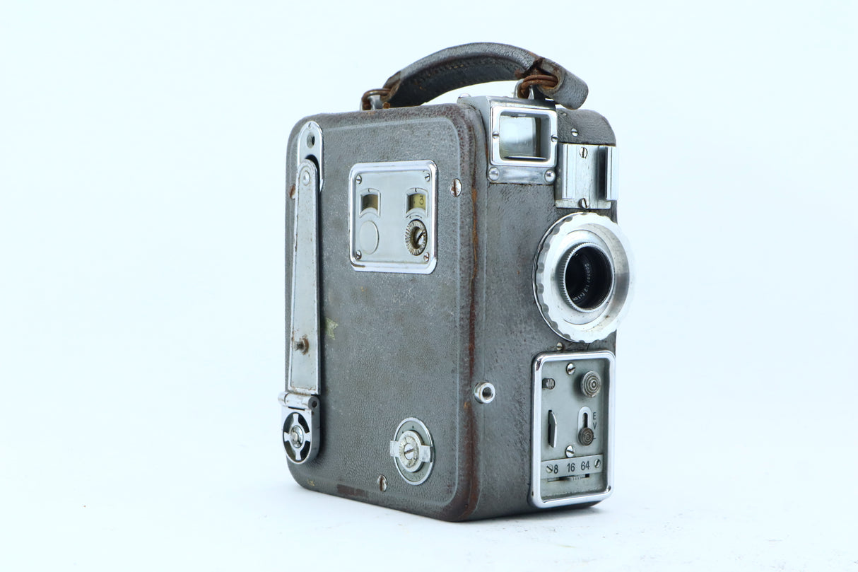 Zeiss Ikon  Movinkon 8 –  8mm Movie Camera with Zeiss Optics