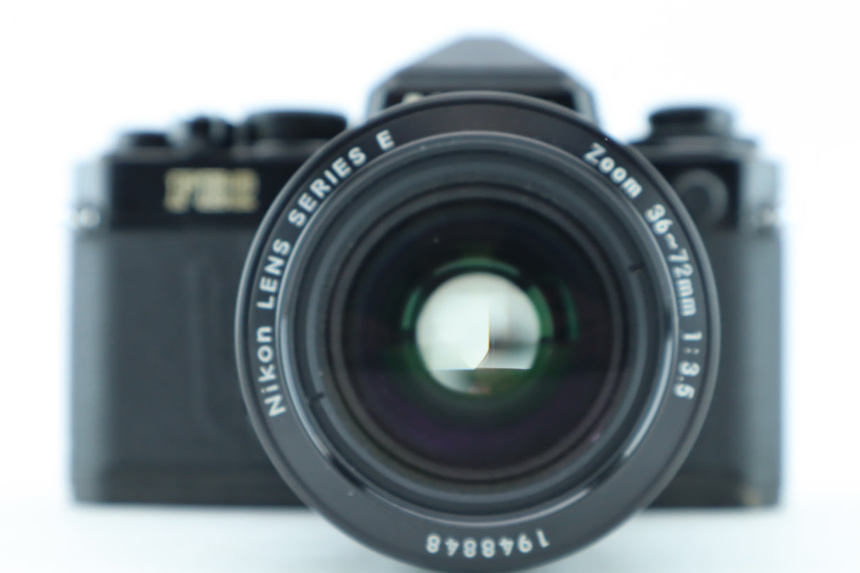 Nikon FE2 with E 36-72mm 3,5