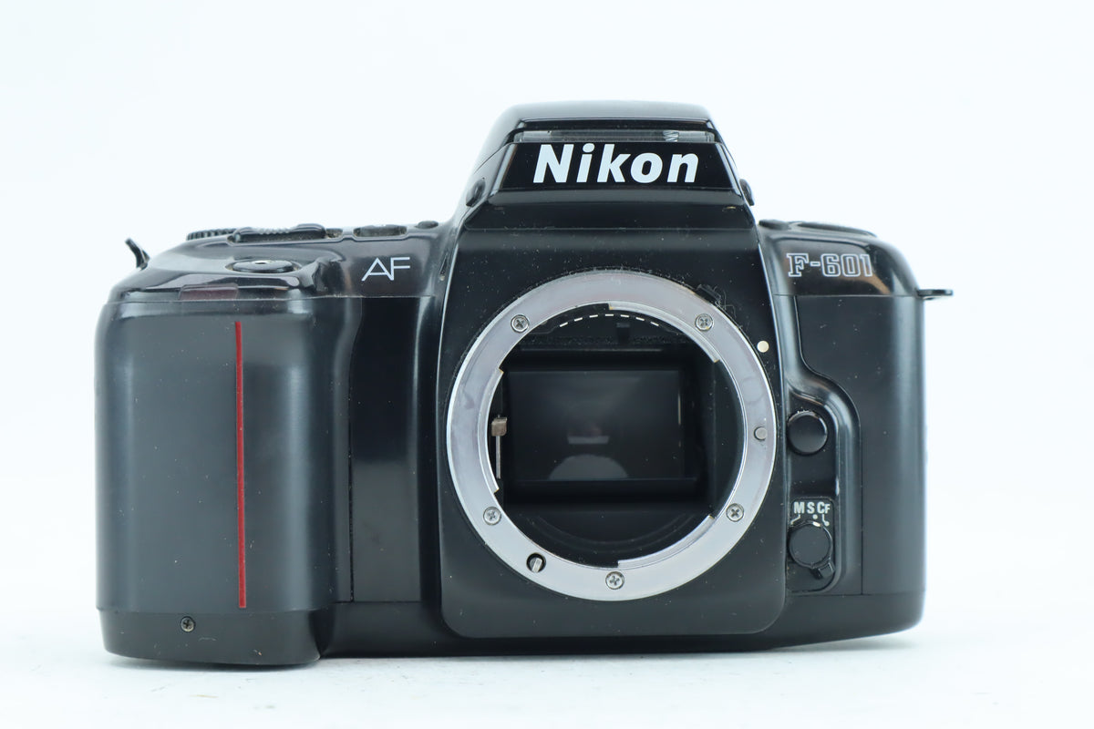 Nikon F601 35mm SLR
