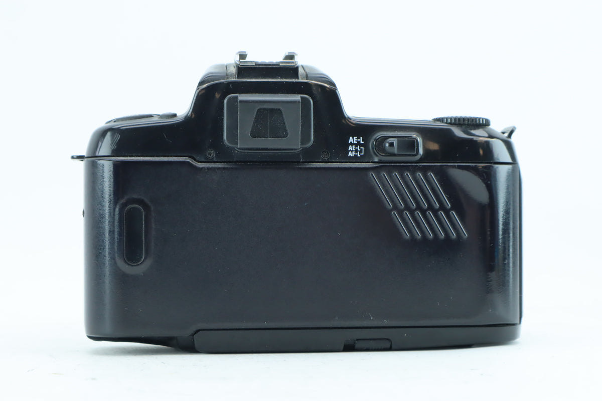 Nikon F601 35mm SLR