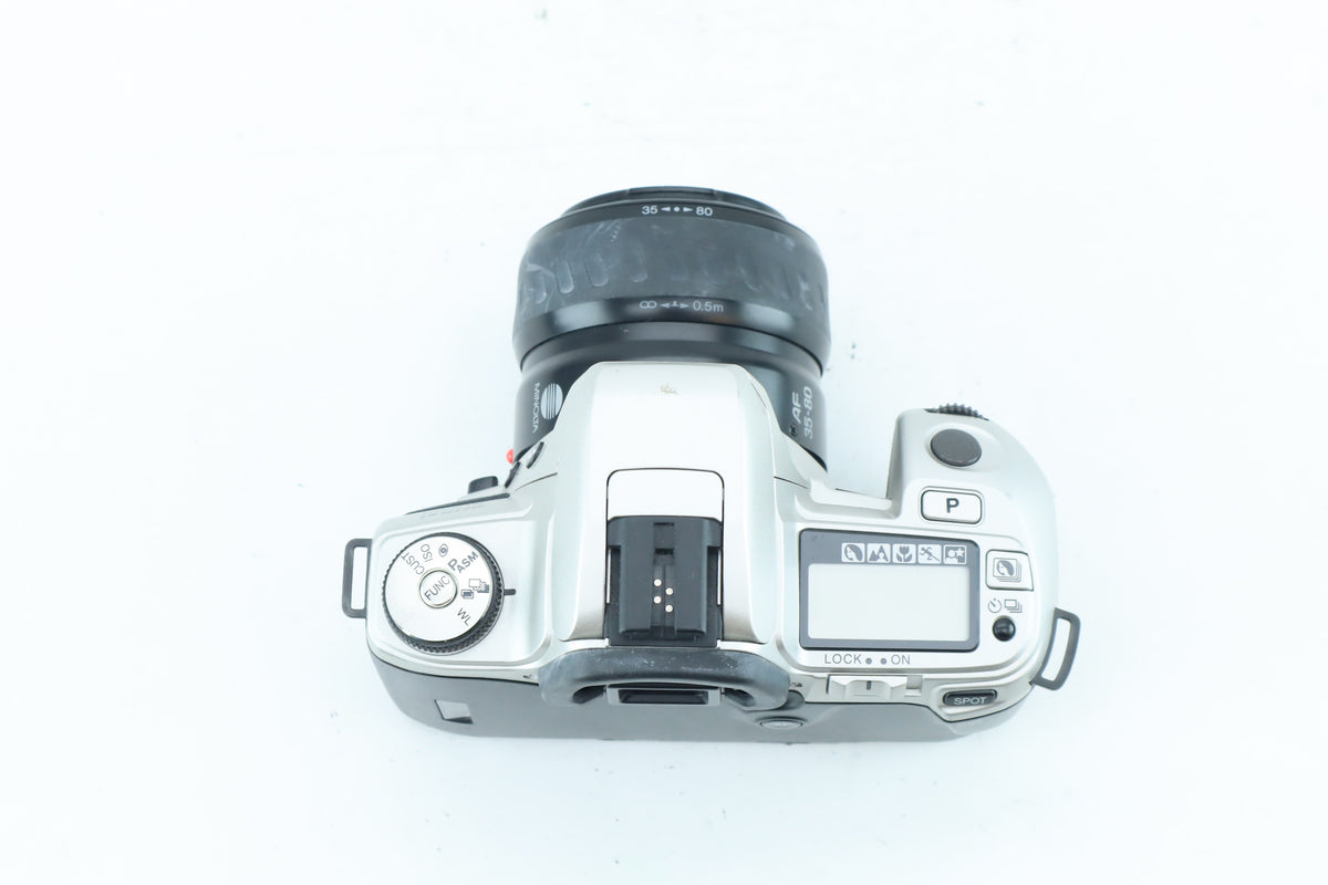 Minolta Dynax 505si Super 35mm SLR Kit with AF Power Zoom 35-80mm f/4-5.6