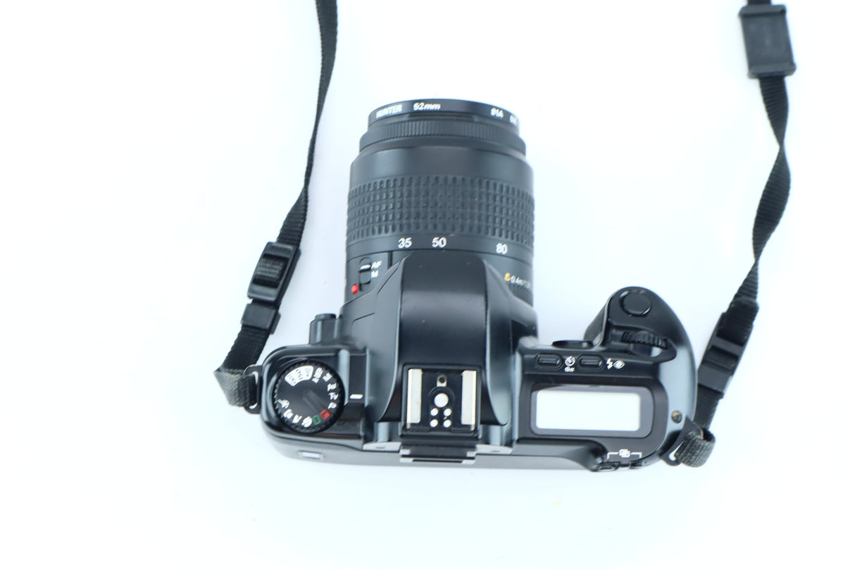 Canon EOS 500  with Canon EF 35–80mm f/4–5.6 III Lens