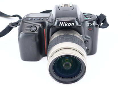 Nikon F50 28-80mm 1:3,5-5,6