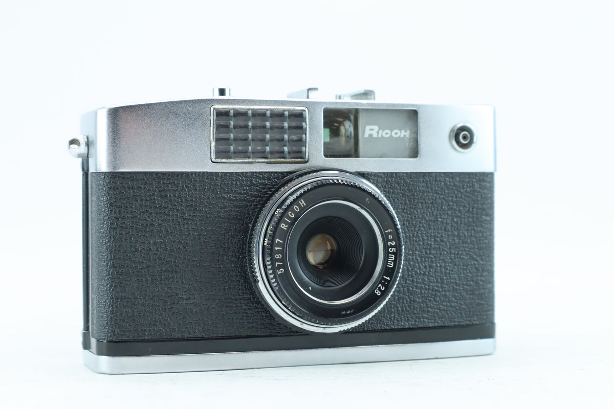 Ricoh Caddy 35mm Half-Frame Compact