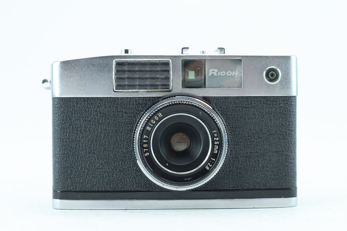 Ricoh Caddy 35mm Half-Frame Compact