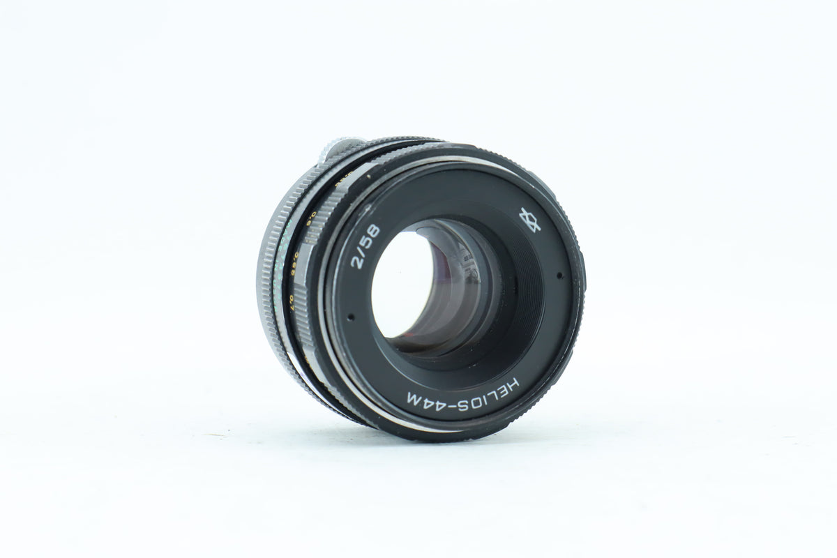 Helios 44M 58mm f/2
