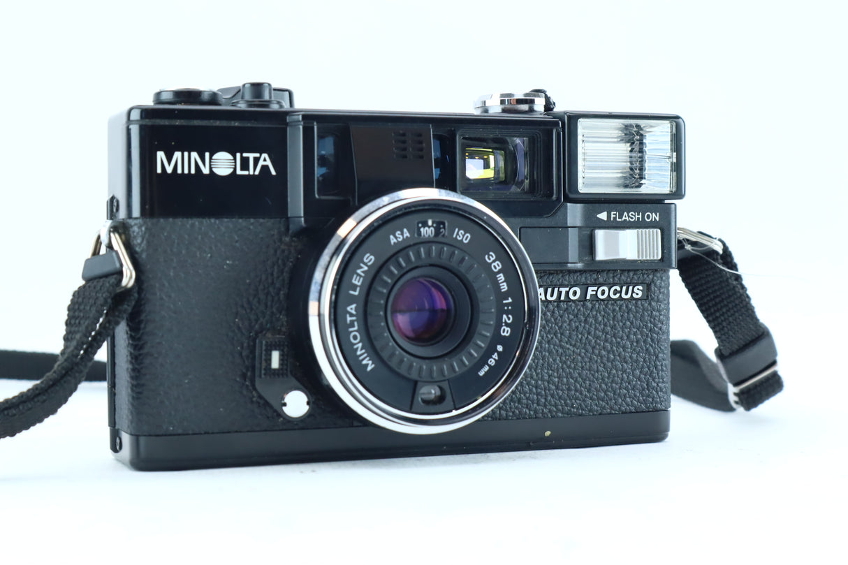 Minolta Hi-Matic AF2 – 35mm Autofocus Compact Camera with 38mm f/2.8 Lens