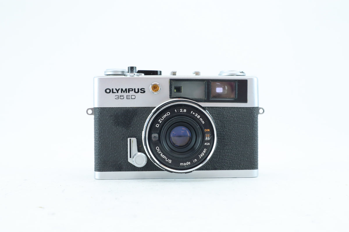 Olympus 35 ED 35mm Compact