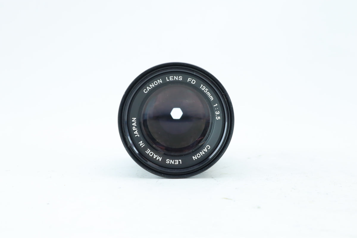 Canon FD 135mm f/3.5